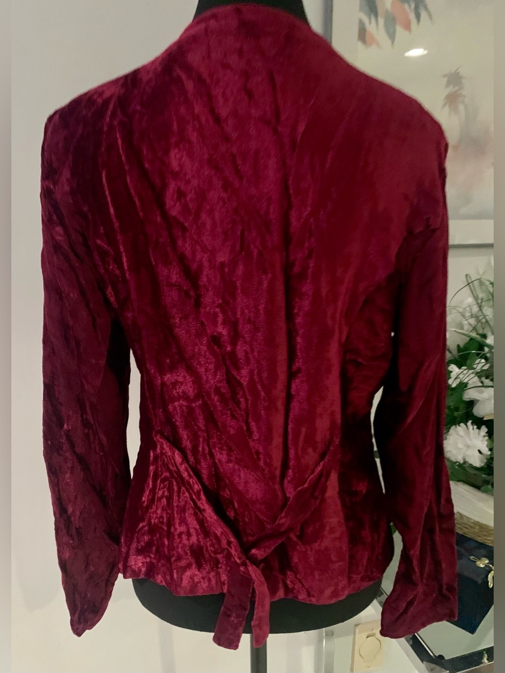 le chateau Deep Burgundy Embroidered Button-Down Shirt, Vintage 1990s - Picture 2 of 3